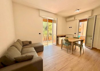 Salone - Trilocale via Laviosa, Genova (zona Pegli) - foto 5