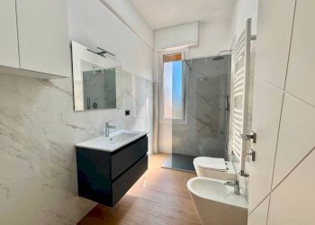 Bagno - Trilocale via Laviosa, Genova (zona Pegli) - foto 12
