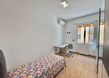 Camera da letto - Trilocale via Laviosa, Genova (zona Pegli) - foto 17