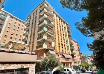 Facciata - Trilocale via Laviosa, Genova (zona Pegli) - foto 20