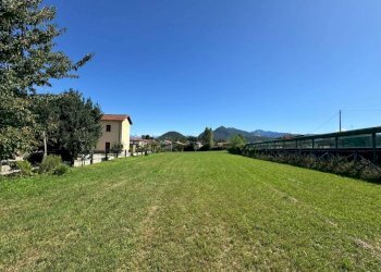 Terreno - Terreno edificabile via della Bressanella, 11, Arcisate - foto 2