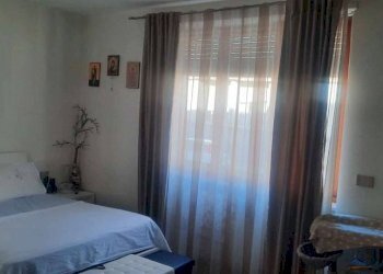 Camera da letto - Quadrilocale via Candia, 21, Torino - foto 17