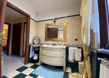 Bagno - Terraced Villa via Don Luigi Sturzo, La Loggia - photo 13