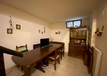 Cantina - Villa a Schiera via Don Luigi Sturzo, La Loggia - foto 35