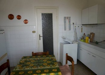 Cucina - Bilocale via Rinaldo Rigola, Genova (zona Sampierdarena) - foto 6