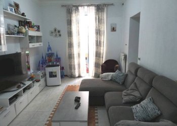 Salone - Trilocale via Antonio Cantore, 13, Genova (zona Sampierdarena) - foto 1