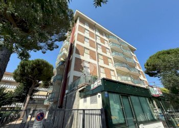 Quadrilocale Viale dei Mille, Cesenatico - foto 1