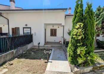 Villa a Schiera Contrada Fontevecchia, 22, Vastogirardi - foto 1