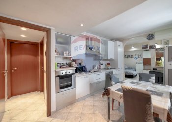 Cucina - Trilocale VIA MARTIRI DI BOLOGNA
 
1, Cavenago di Brianza - foto 3