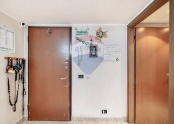 Hall / corridoio - Trilocale VIA MARTIRI DI BOLOGNA
 
1, Cavenago di Brianza - foto 4