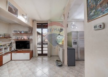 Soggiorno - Trilocale VIA MARTIRI DI BOLOGNA
 
1, Cavenago di Brianza - foto 11