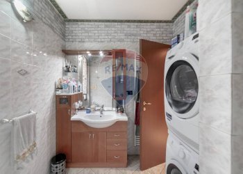 Bagno - Trilocale VIA MARTIRI DI BOLOGNA
 
1, Cavenago di Brianza - foto 24