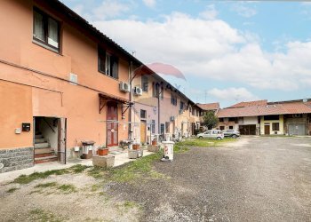 Edificio all\'aperto - Trilocale VIA MARTIRI DI BOLOGNA
 
1, Cavenago di Brianza - foto 26