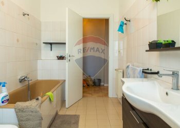 Bagno - Appartamento viale castagnola
 
5, Catania - foto 10