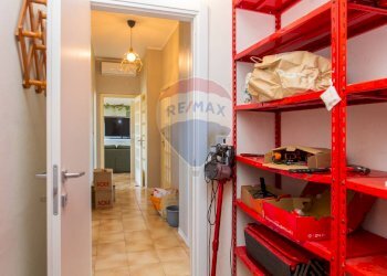 Hall / corridoio - Appartamento viale castagnola
 
5, Catania - foto 14