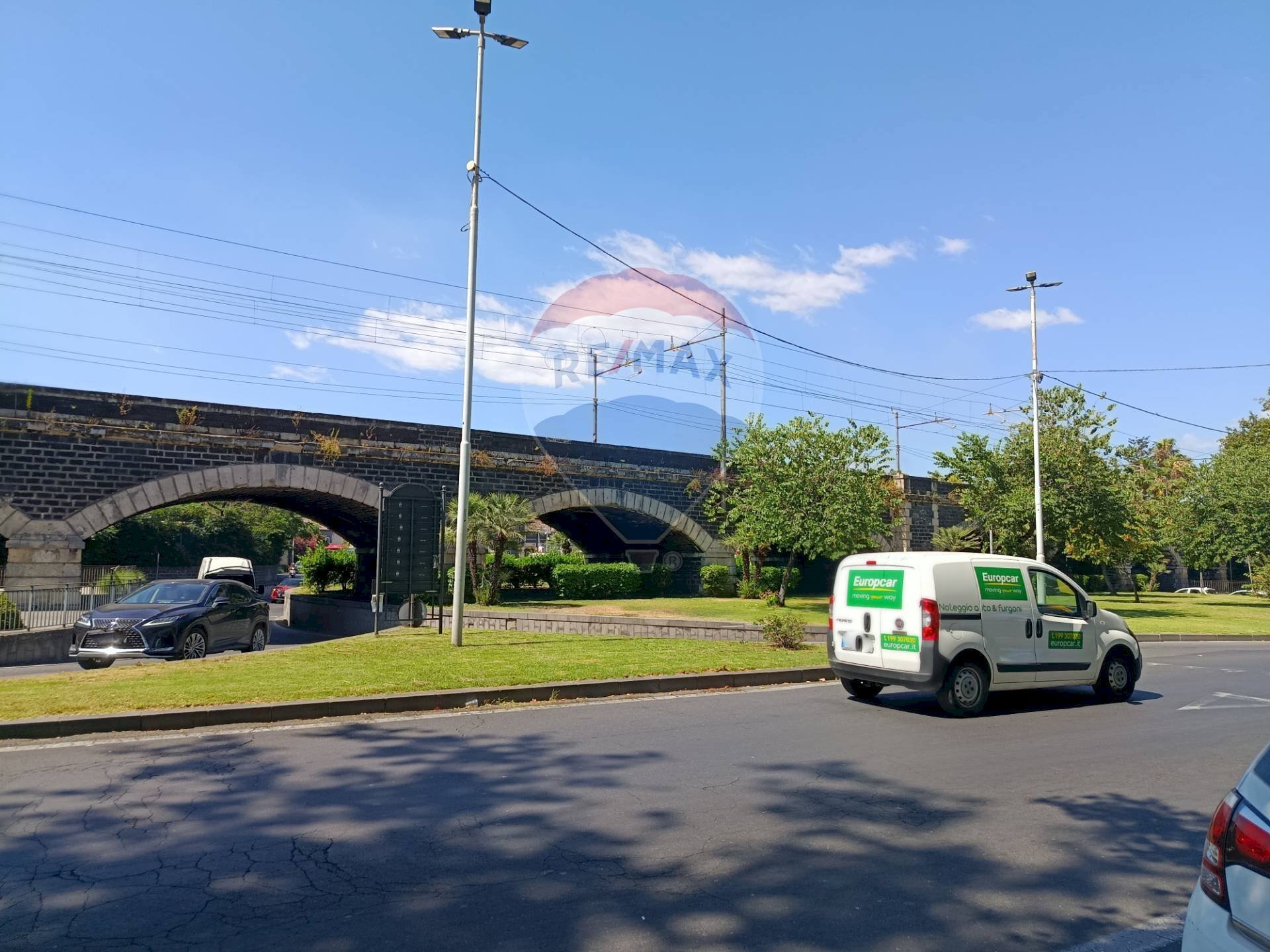 Edificio all\'aperto - Locale Commerciale Via Porticello
 
4, Catania - foto 3