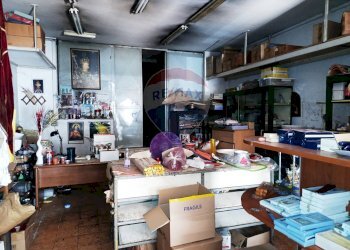 Dispensa di stoccaggio - Locale Commerciale Via Porticello
 
4, Catania - foto 11