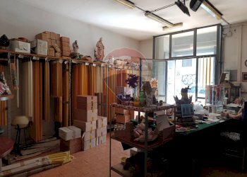 Sala da pranzo - Locale Commerciale Via Porticello
 
4, Catania - foto 12