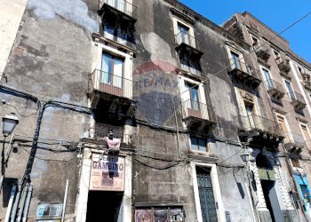 Edificio all\'aperto - Locale Commerciale Via Porticello
 
4, Catania - foto 22