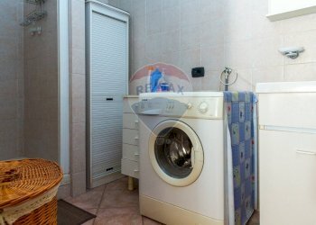 Lavanderia - Quadrilocale Paterno - foto 4