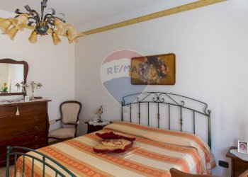 Camera / camera da letto - Quadrilocale Paterno - foto 18