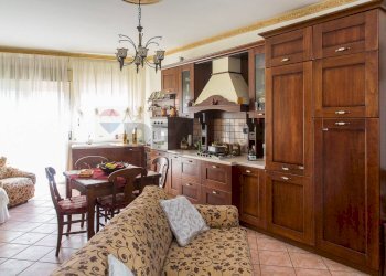 Sala da pranzo - Quadrilocale Paterno - foto 5