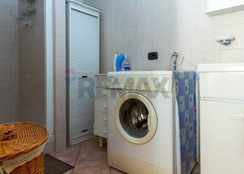 Lavanderia - Quadrilocale Paterno - foto 7