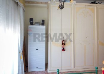 Camera / camera da letto - Quadrilocale Paterno - foto 17