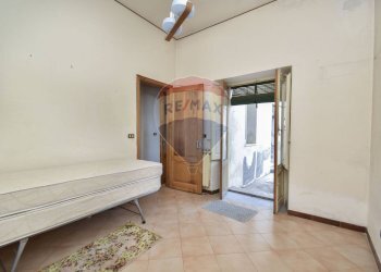 Camera / camera da letto - Casa indipendente via guglielmo marconi
 
23/25/27, Zafferana Etnea - foto 13