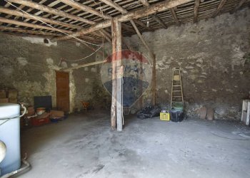 Parcheggio - Casa indipendente via guglielmo marconi
 
23/25/27, Zafferana Etnea - foto 28