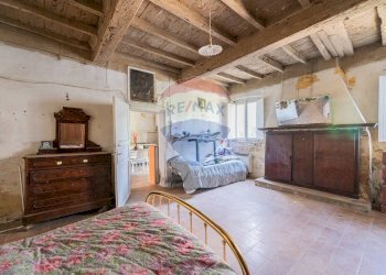 Camera / camera da letto - Casa semi indipendente VIA MARCONI
 
56, Rivarolo Mantovano - foto 17