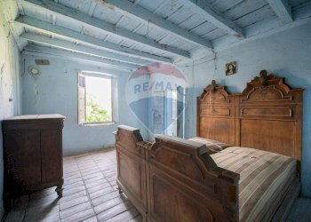 Camera / camera da letto - Casa semi indipendente VIA MARCONI
 
56, Rivarolo Mantovano - foto 27