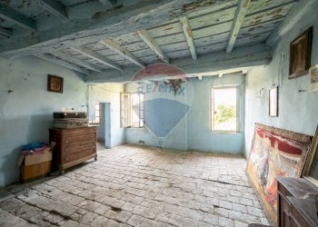 Stanza vuota - Casa semi indipendente VIA MARCONI
 
56, Rivarolo Mantovano - foto 33