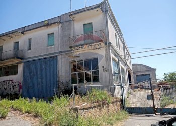 Casa all\'aperto - Capannone Ancona - foto 6