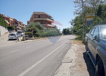 Edificio all\'aperto - Capannone Ancona - foto 15