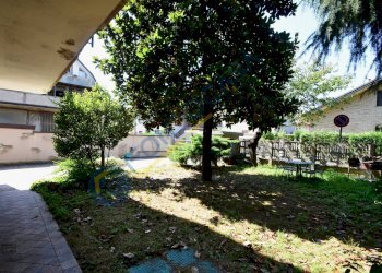 Foto 5 - Quadrilocale Via Po
 
1, Senago - foto 5