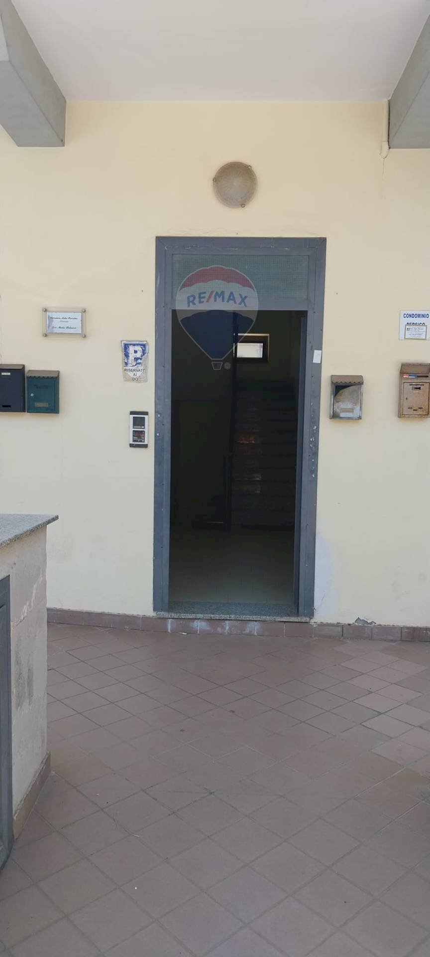 Edificio all\'aperto - Trilocale Via Rio Persico
 
Snc, Carinola - foto 2