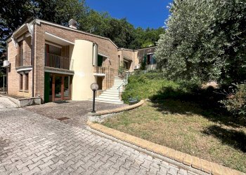 Foto 2 - Villa Strada Panoramica Ardizio
 
79, Pesaro - foto 2