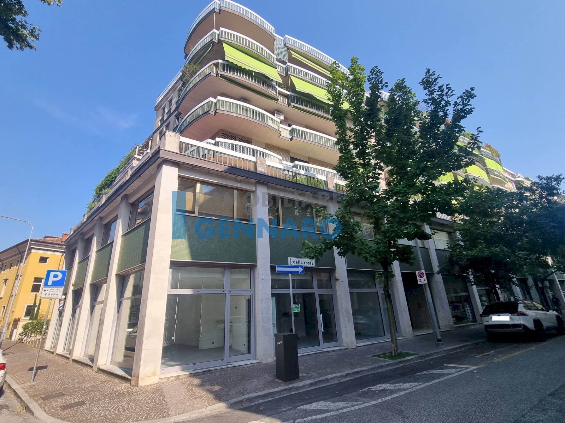 Foto 2 - Shop Via della Rosta
 
2, Udine - photo 2