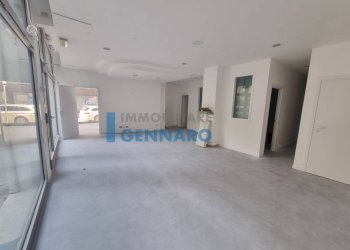 Foto 9 - Shop Via della Rosta
 
2, Udine - photo 9