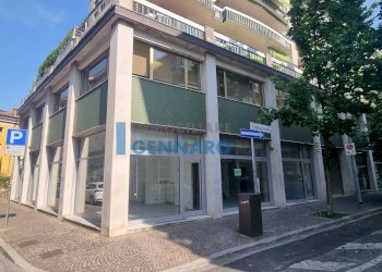 Foto 19 - Shop Via della Rosta
 
2, Udine - photo 19