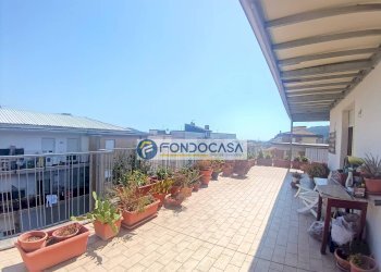 esterno - Attic viale  xx settembre, Carrara - photo 3