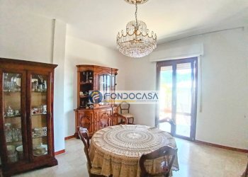 sala da pranzo - Attic viale  xx settembre, Carrara - photo 11