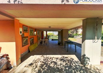 posti auto coperti - Villa Via Delle querce, Massarosa - foto 50