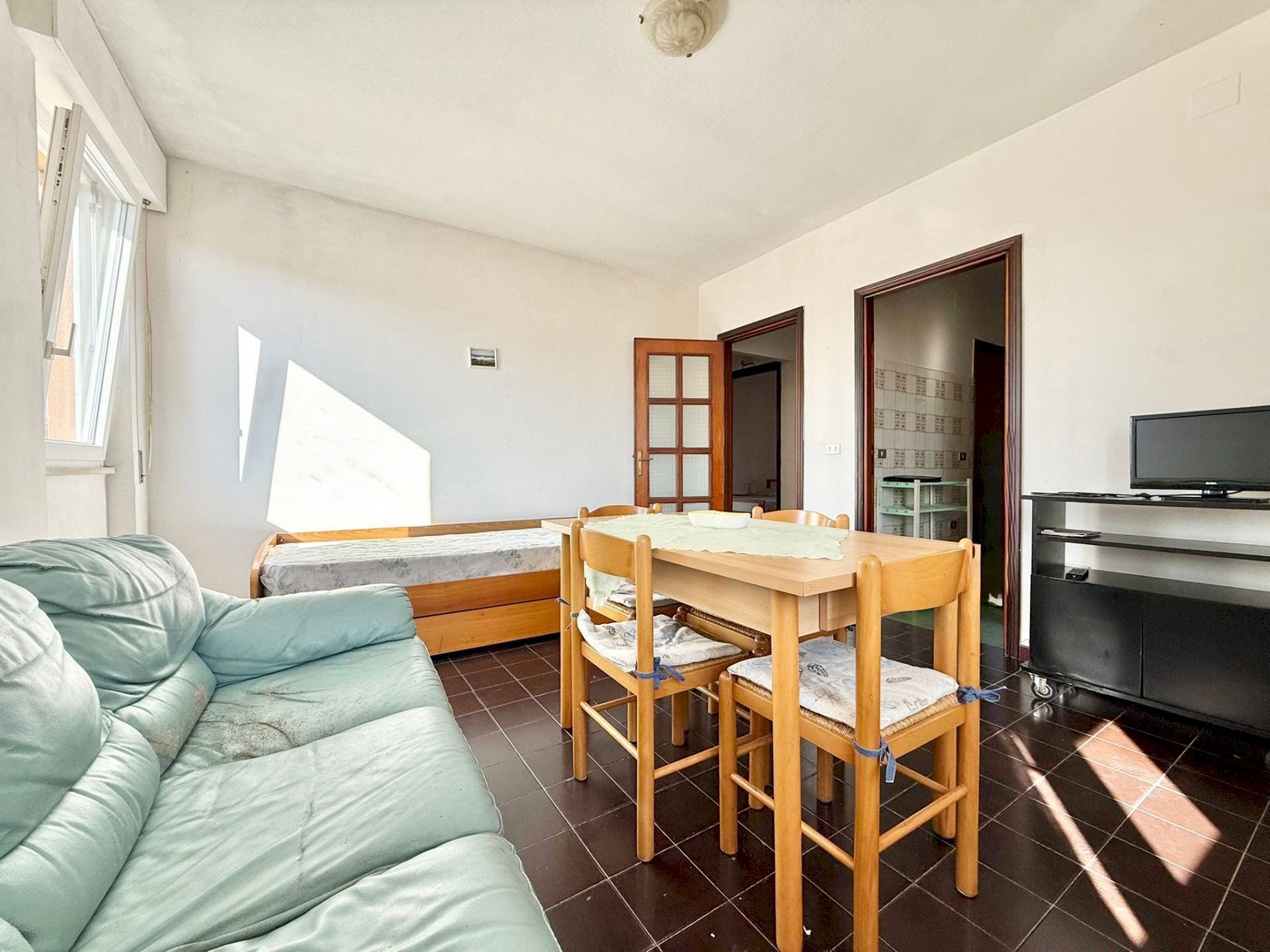 Foto 1 - Trilocale Via indipendenza vic. 2/A
 
3, La Maddalena - foto 1