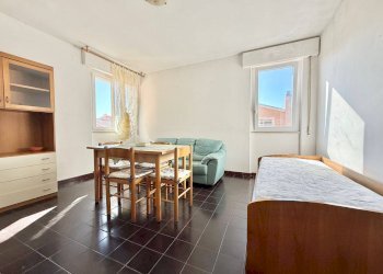 Foto 4 - Trilocale Via indipendenza vic. 2/A
 
3, La Maddalena - foto 4