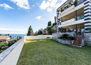 Foto 40 - Quadrilocale viale San Pancrazio
 
46, Taormina - foto 40