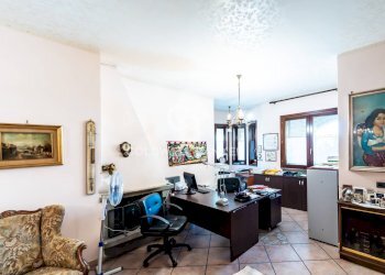 Foto 11 - Villa via Scarlatti
 
30, Motta Sant'Anastasia - foto 11