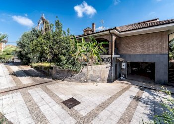 Foto 38 - Villa via Scarlatti
 
30, Motta Sant'Anastasia - foto 38