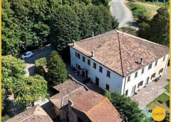 Foto 1 - Villa a Schiera via fascinata
 
17/1, Molinella - foto 1